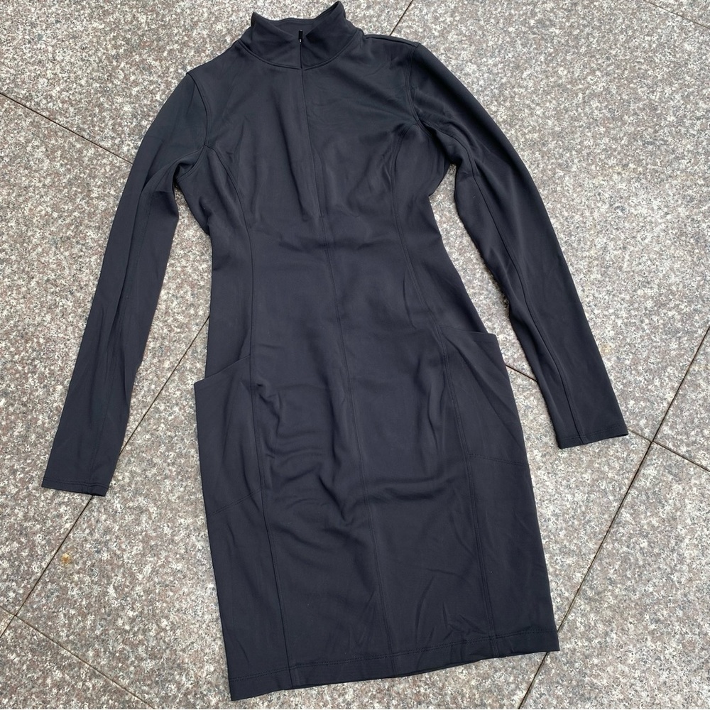 Athleta delancey dress